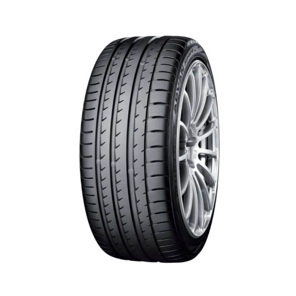 Yokohama Advan Sport V105 - Sportwagenreifen24.de