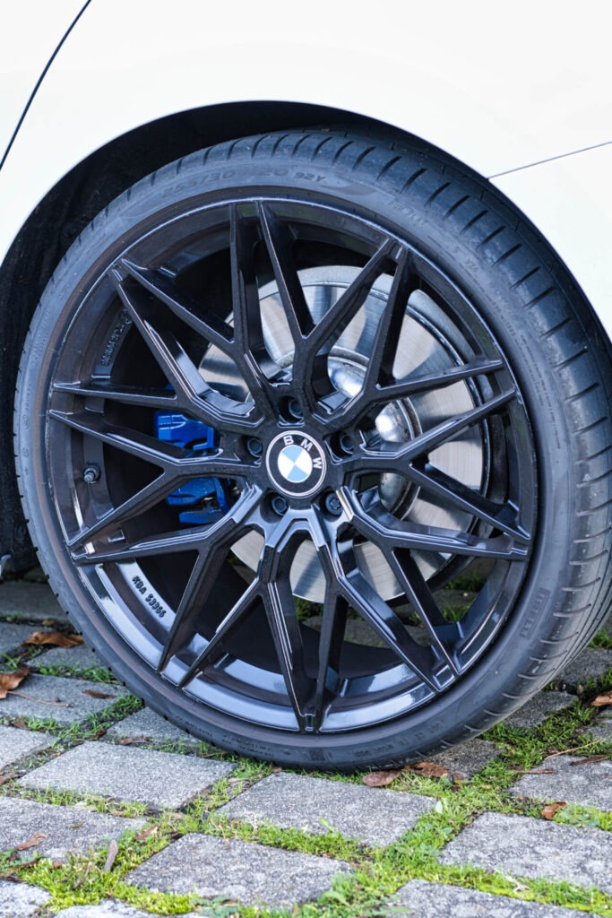 BMW G20 330i 20 Zoll Pirelli P Zero PZ4